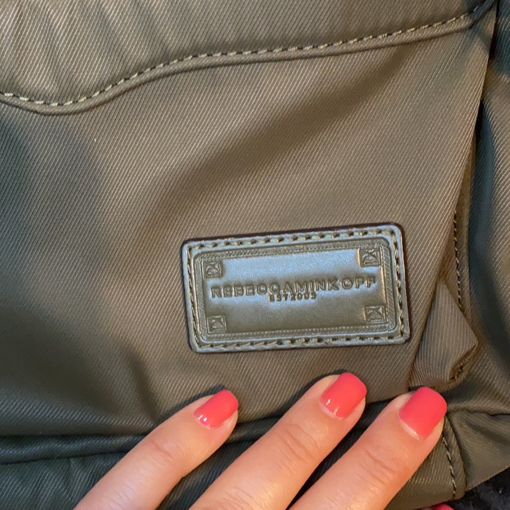 Backpack - Picture 5 of 6